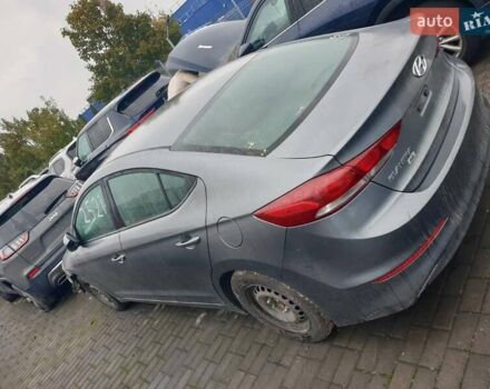 Сірий Хендай Елантра, об'ємом двигуна 2 л та пробігом 110 тис. км за 10300 $, фото 3 на Automoto.ua