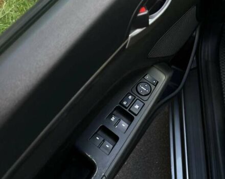 Серый Хендай Элантра, объемом двигателя 2 л и пробегом 145 тыс. км за 11000 $, фото 5 на Automoto.ua