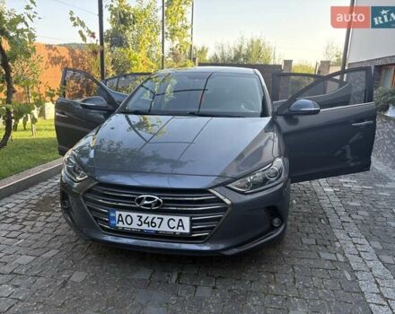 Серый Хендай Элантра, объемом двигателя 1.59 л и пробегом 92 тыс. км за 11000 $, фото 3 на Automoto.ua