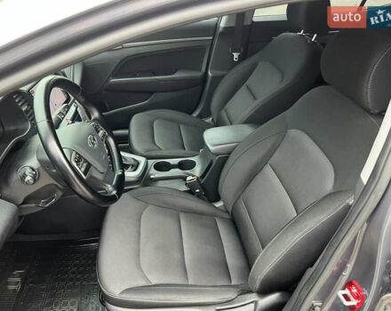 Серый Хендай Элантра, объемом двигателя 1.98 л и пробегом 128 тыс. км за 12500 $, фото 13 на Automoto.ua