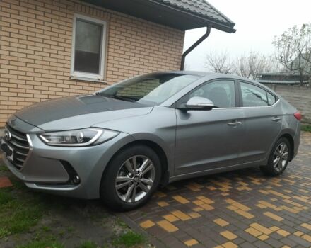 Сірий Хендай Елантра, об'ємом двигуна 0 л та пробігом 132 тис. км за 10900 $, фото 5 на Automoto.ua