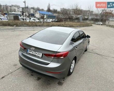 Серый Хендай Элантра, объемом двигателя 2 л и пробегом 175 тыс. км за 11200 $, фото 18 на Automoto.ua