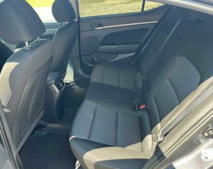 Серый Хендай Элантра, объемом двигателя 1.6 л и пробегом 32 тыс. км за 8000 $, фото 11 на Automoto.ua