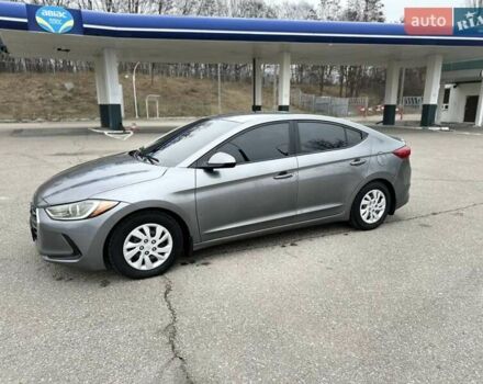 Серый Хендай Элантра, объемом двигателя 2 л и пробегом 175 тыс. км за 11200 $, фото 5 на Automoto.ua
