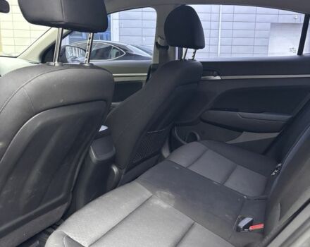 Сірий Хендай Елантра, об'ємом двигуна 1.6 л та пробігом 111 тис. км за 11900 $, фото 12 на Automoto.ua