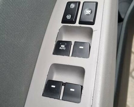 Серый Хендай Элантра, объемом двигателя 2 л и пробегом 89 тыс. км за 11100 $, фото 16 на Automoto.ua