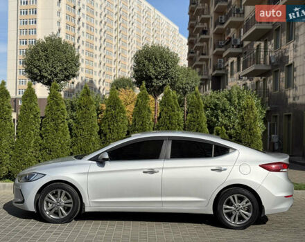 Серый Хендай Элантра, объемом двигателя 2 л и пробегом 48 тыс. км за 13500 $, фото 15 на Automoto.ua