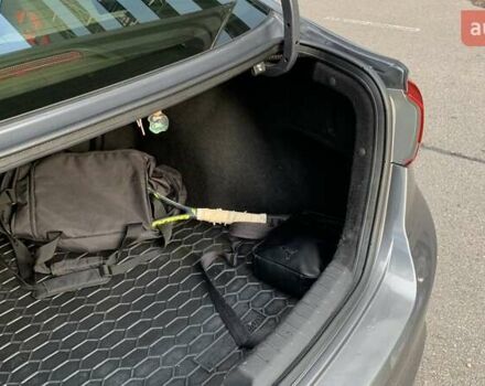 Сірий Хендай Елантра, об'ємом двигуна 2 л та пробігом 165 тис. км за 10700 $, фото 19 на Automoto.ua