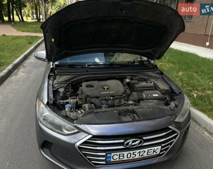 Серый Хендай Элантра, объемом двигателя 2 л и пробегом 145 тыс. км за 11000 $, фото 2 на Automoto.ua