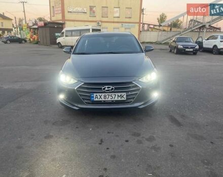 Хендай Элантра 2018 в Харькове на Automoto.ua Серый Хендай Элантра, объемом двигателя 1.59 л и пробегом 91 тыс. км за 12500 $, фото 2 на Automoto.ua