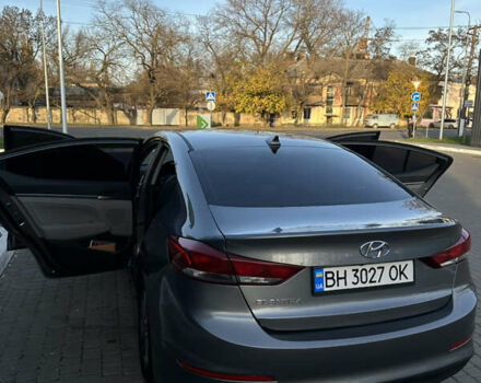 Сірий Хендай Елантра, об'ємом двигуна 2 л та пробігом 160 тис. км за 12800 $, фото 6 на Automoto.ua