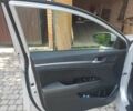 Сірий Хендай Елантра, об'ємом двигуна 2 л та пробігом 71 тис. км за 15500 $, фото 6 на Automoto.ua