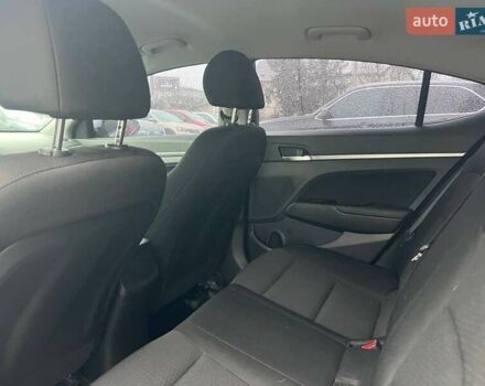 Серый Хендай Элантра, объемом двигателя 2 л и пробегом 62 тыс. км за 14800 $, фото 16 на Automoto.ua