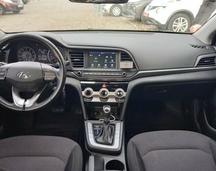 Серый Хендай Элантра, объемом двигателя 1.59 л и пробегом 108 тыс. км за 14500 $, фото 13 на Automoto.ua