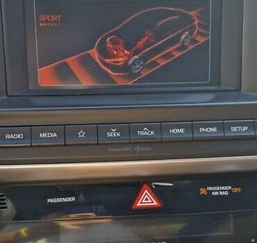 Серый Хендай Элантра, объемом двигателя 2 л и пробегом 90 тыс. км за 15000 $, фото 16 на Automoto.ua