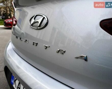 Серый Хендай Элантра, объемом двигателя 2 л и пробегом 132 тыс. км за 12700 $, фото 37 на Automoto.ua