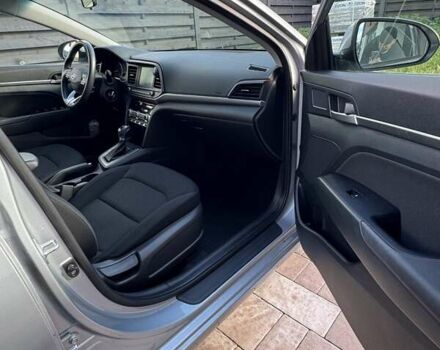 Серый Хендай Элантра, объемом двигателя 1.59 л и пробегом 40 тыс. км за 17500 $, фото 23 на Automoto.ua