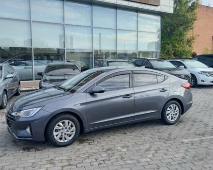 Серый Хендай Элантра, объемом двигателя 1.59 л и пробегом 108 тыс. км за 14500 $, фото 1 на Automoto.ua