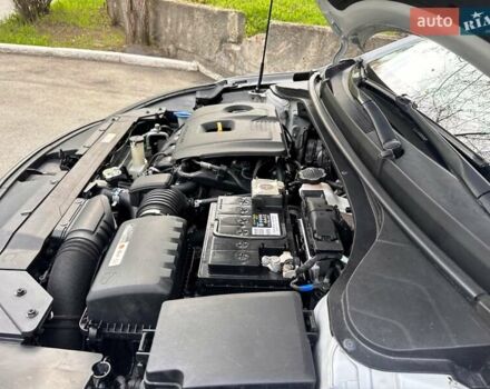 Серый Хендай Элантра, объемом двигателя 2 л и пробегом 132 тыс. км за 12700 $, фото 14 на Automoto.ua