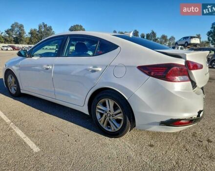 Сірий Хендай Елантра, об'ємом двигуна 2 л та пробігом 70 тис. км за 1500 $, фото 1 на Automoto.ua