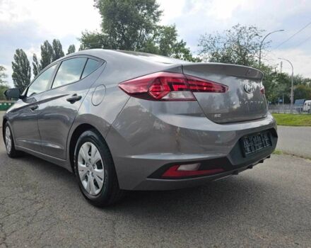 Серый Хендай Элантра, объемом двигателя 2 л и пробегом 24 тыс. км за 16100 $, фото 3 на Automoto.ua