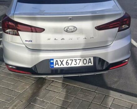 Серый Хендай Элантра, объемом двигателя 2 л и пробегом 90 тыс. км за 15000 $, фото 1 на Automoto.ua