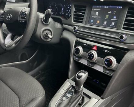 Серый Хендай Элантра, объемом двигателя 2 л и пробегом 62 тыс. км за 14700 $, фото 23 на Automoto.ua