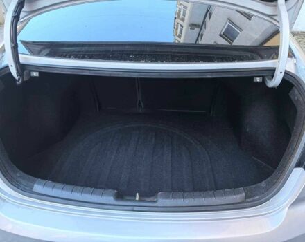 Серый Хендай Элантра, объемом двигателя 1.6 л и пробегом 220 тыс. км за 15000 $, фото 7 на Automoto.ua