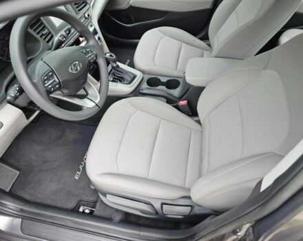 Серый Хендай Элантра, объемом двигателя 2 л и пробегом 24 тыс. км за 16100 $, фото 9 на Automoto.ua