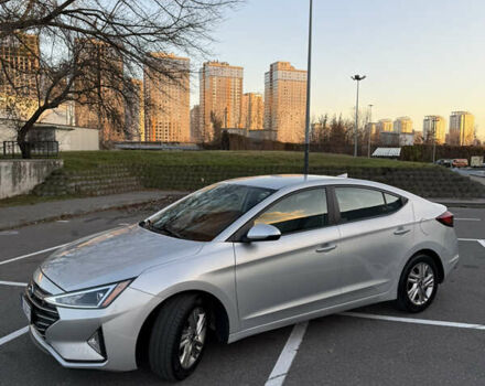 Серый Хендай Элантра, объемом двигателя 2 л и пробегом 92 тыс. км за 13800 $, фото 6 на Automoto.ua