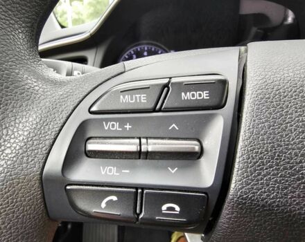 Серый Хендай Элантра, объемом двигателя 2 л и пробегом 24 тыс. км за 16100 $, фото 14 на Automoto.ua