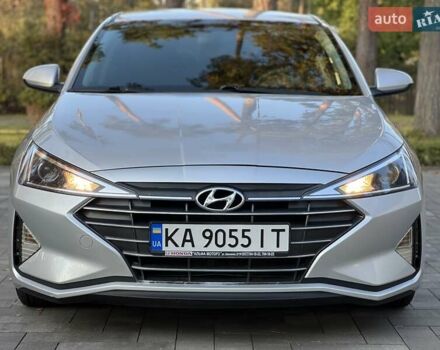 Серый Хендай Элантра, объемом двигателя 2 л и пробегом 92 тыс. км за 12900 $, фото 2 на Automoto.ua