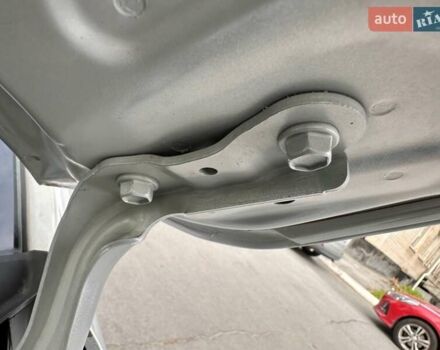 Серый Хендай Элантра, объемом двигателя 2 л и пробегом 132 тыс. км за 12700 $, фото 13 на Automoto.ua