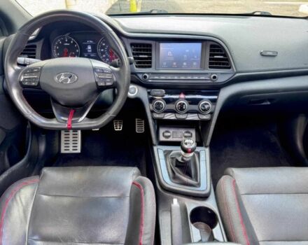 Хендай Элантра 2019 в Киеве на Automoto.ua Серый Хендай Элантра, объемом двигателя 1.6 л и пробегом 36 тыс. км за 5300 $, фото 9 на Automoto.ua