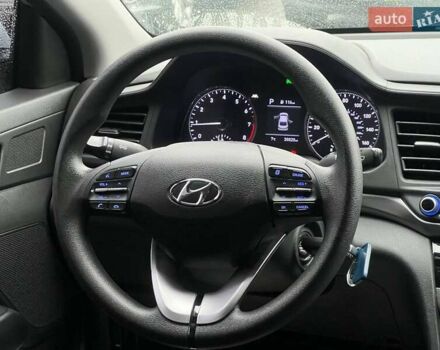 Серый Хендай Элантра, объемом двигателя 2 л и пробегом 62 тыс. км за 14800 $, фото 11 на Automoto.ua