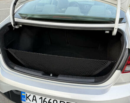 Серый Хендай Элантра, объемом двигателя 2 л и пробегом 92 тыс. км за 13800 $, фото 12 на Automoto.ua