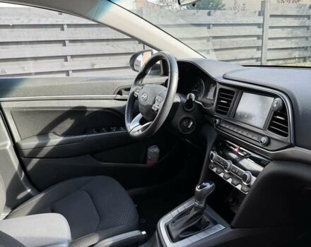 Серый Хендай Элантра, объемом двигателя 1.59 л и пробегом 40 тыс. км за 17500 $, фото 33 на Automoto.ua