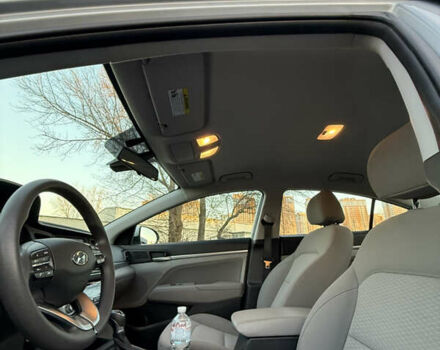 Серый Хендай Элантра, объемом двигателя 2 л и пробегом 92 тыс. км за 13800 $, фото 15 на Automoto.ua