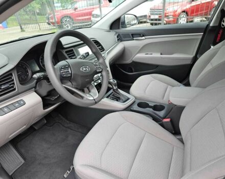 Серый Хендай Элантра, объемом двигателя 2 л и пробегом 24 тыс. км за 16100 $, фото 8 на Automoto.ua