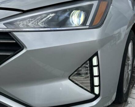 Серый Хендай Элантра, объемом двигателя 2 л и пробегом 62 тыс. км за 14700 $, фото 5 на Automoto.ua