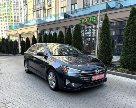 Сірий Хендай Елантра, об'ємом двигуна 2 л та пробігом 69 тис. км за 14999 $, фото 3 на Automoto.ua