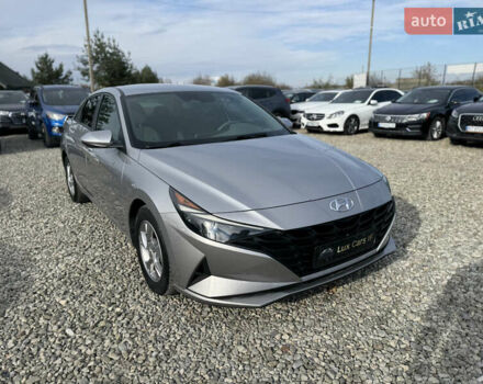 Хендай Элантра 2020 в Ивано-Франковске на Automoto.ua Серый Хендай Элантра, объемом двигателя 2 л и пробегом 113 тыс. км за 15000 $, фото 2 на Automoto.ua