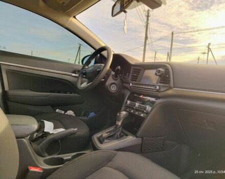 Серый Хендай Элантра, объемом двигателя 2 л и пробегом 85 тыс. км за 14450 $, фото 17 на Automoto.ua