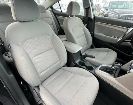 Серый Хендай Элантра, объемом двигателя 2 л и пробегом 66 тыс. км за 14900 $, фото 20 на Automoto.ua