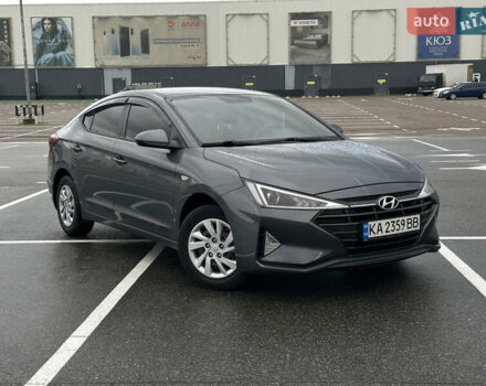 Хендай Элантра 2020 в Киеве на Automoto.ua Серый Хендай Элантра, объемом двигателя 1.59 л и пробегом 100 тыс. км за 13700 $, фото 2 на Automoto.ua