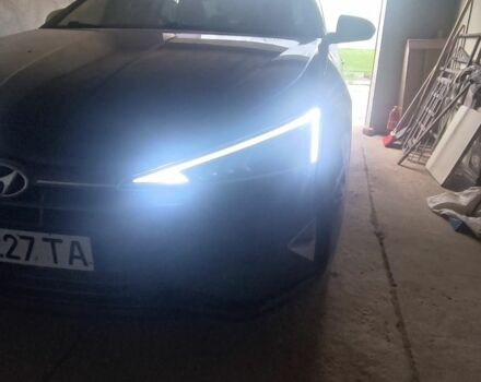 Серый Хендай Элантра, объемом двигателя 2 л и пробегом 85 тыс. км за 14450 $, фото 2 на Automoto.ua