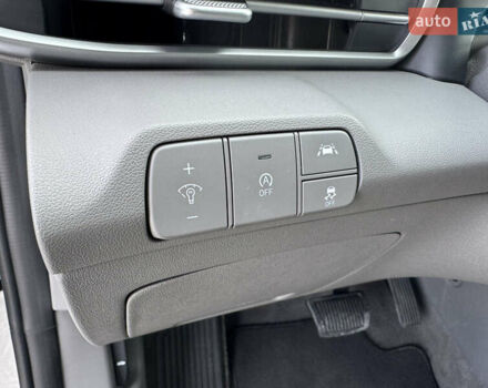 Хендай Элантра 2020 в Ивано-Франковске на Automoto.ua Серый Хендай Элантра, объемом двигателя 2 л и пробегом 113 тыс. км за 15000 $, фото 18 на Automoto.ua