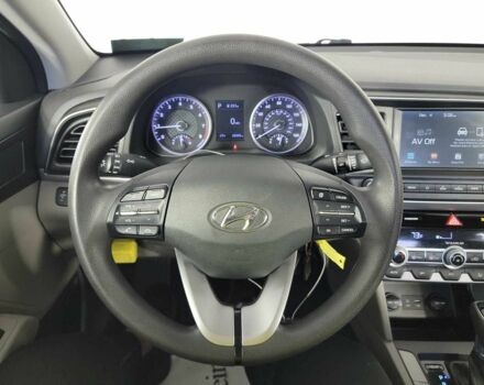 Серый Хендай Элантра, объемом двигателя 2 л и пробегом 53 тыс. км за 11800 $, фото 11 на Automoto.ua