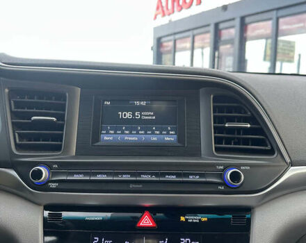 Сірий Хендай Елантра, об'ємом двигуна 2 л та пробігом 66 тис. км за 14900 $, фото 19 на Automoto.ua