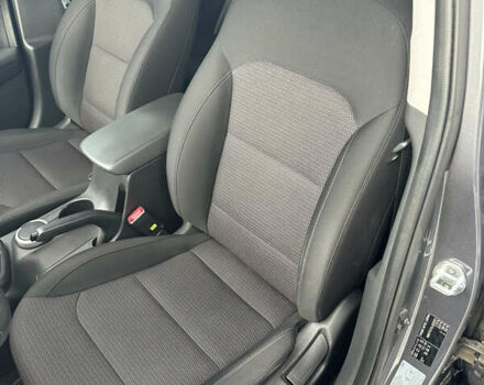 Хендай Элантра 2020 в Киеве на Automoto.ua Серый Хендай Элантра, объемом двигателя 1.59 л и пробегом 100 тыс. км за 13700 $, фото 24 на Automoto.ua